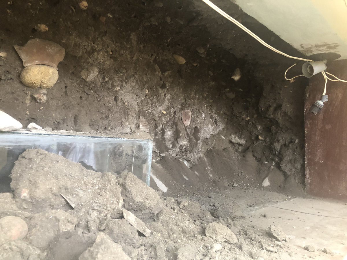 SOS, el enigmático museo de Valdivia literalmente se cae en pedazos, la comunidad de Valdivia se recupera de la pérdida de gran parte de personas mayores!!!