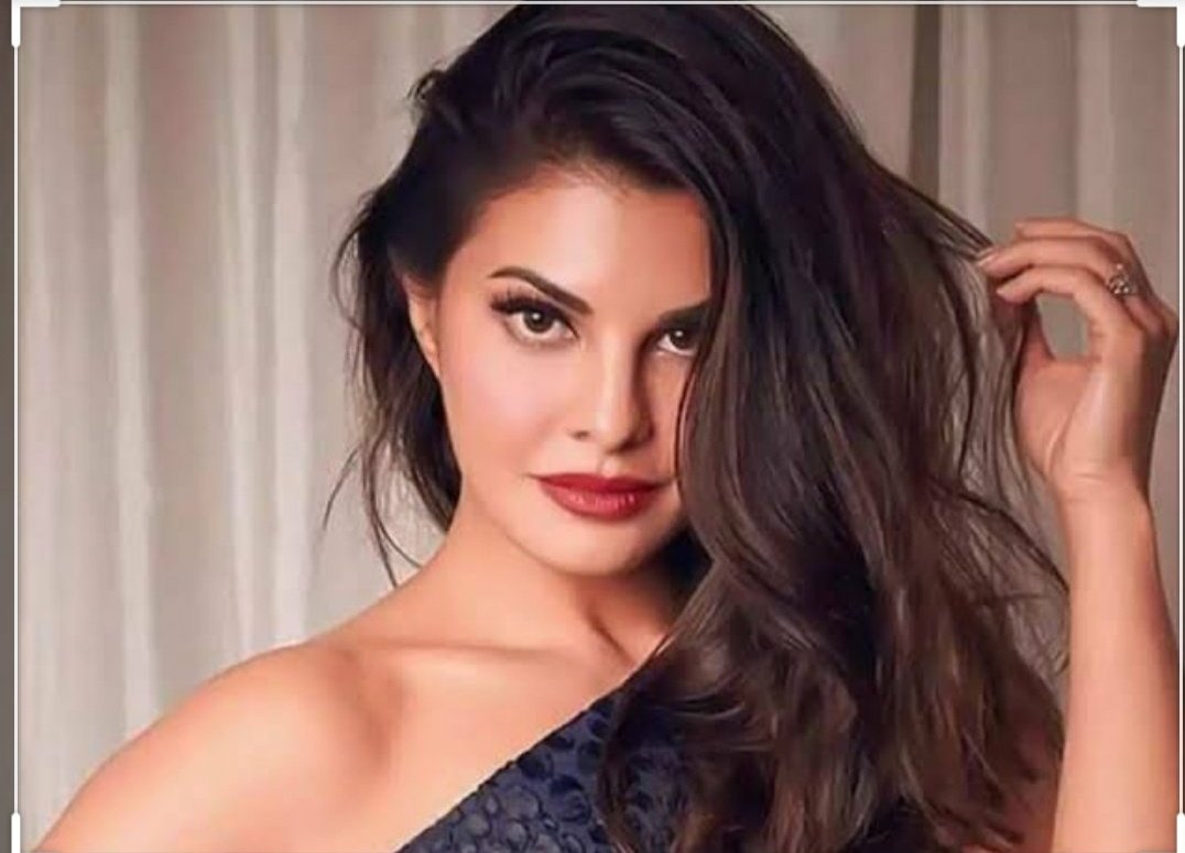 CentreLeak's tweet photo. Bollywood gorgeous actress #jacquelinefernandez turns 35 today.
#HappyBirthdayJacquelineFernandez https://t.co/gAjHlUmxoP
