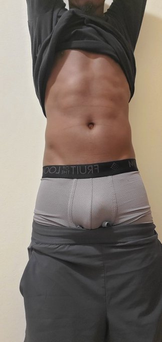 Cum with me. https://t.co/6MzMgNMF9o https://t.co/HKBfy1OwmW