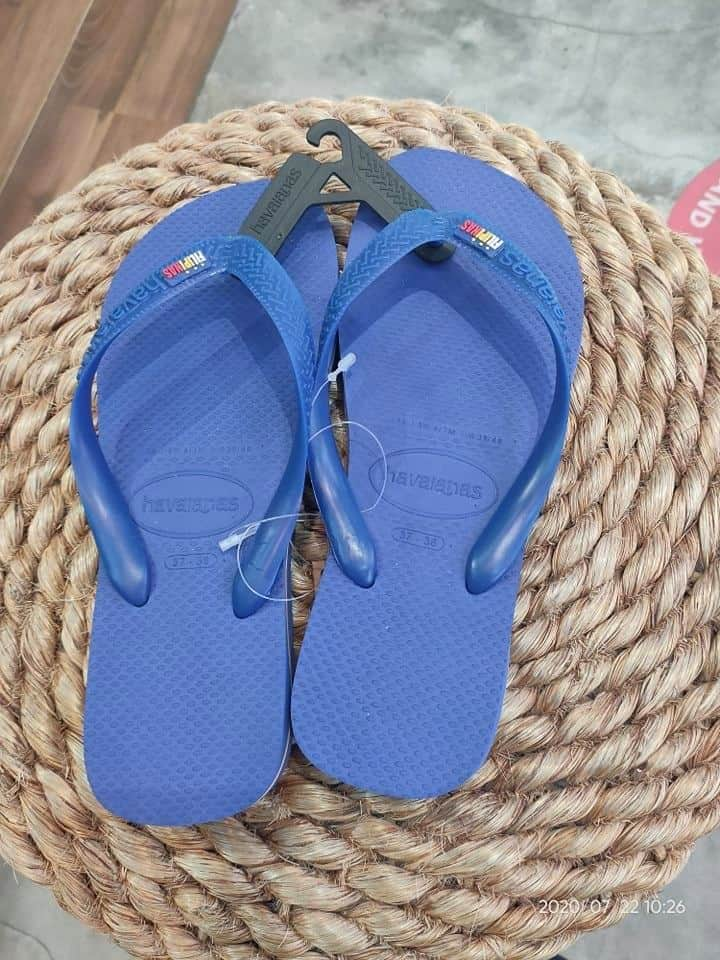 havaianas uptown mall