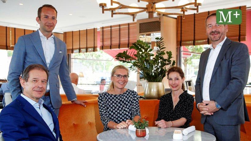 Am liebsten will das Europa-Center „jeden Sonntag öffnen dürfen“, sagt dessen Manager Uwe Timm. Gleicher Meinung ist KaDeWe-Manager Timo Weber. morgenpost.de/berlin/article…