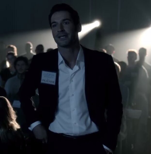 Lucifer’s wardrobe in 1x04 Manly Whatnots