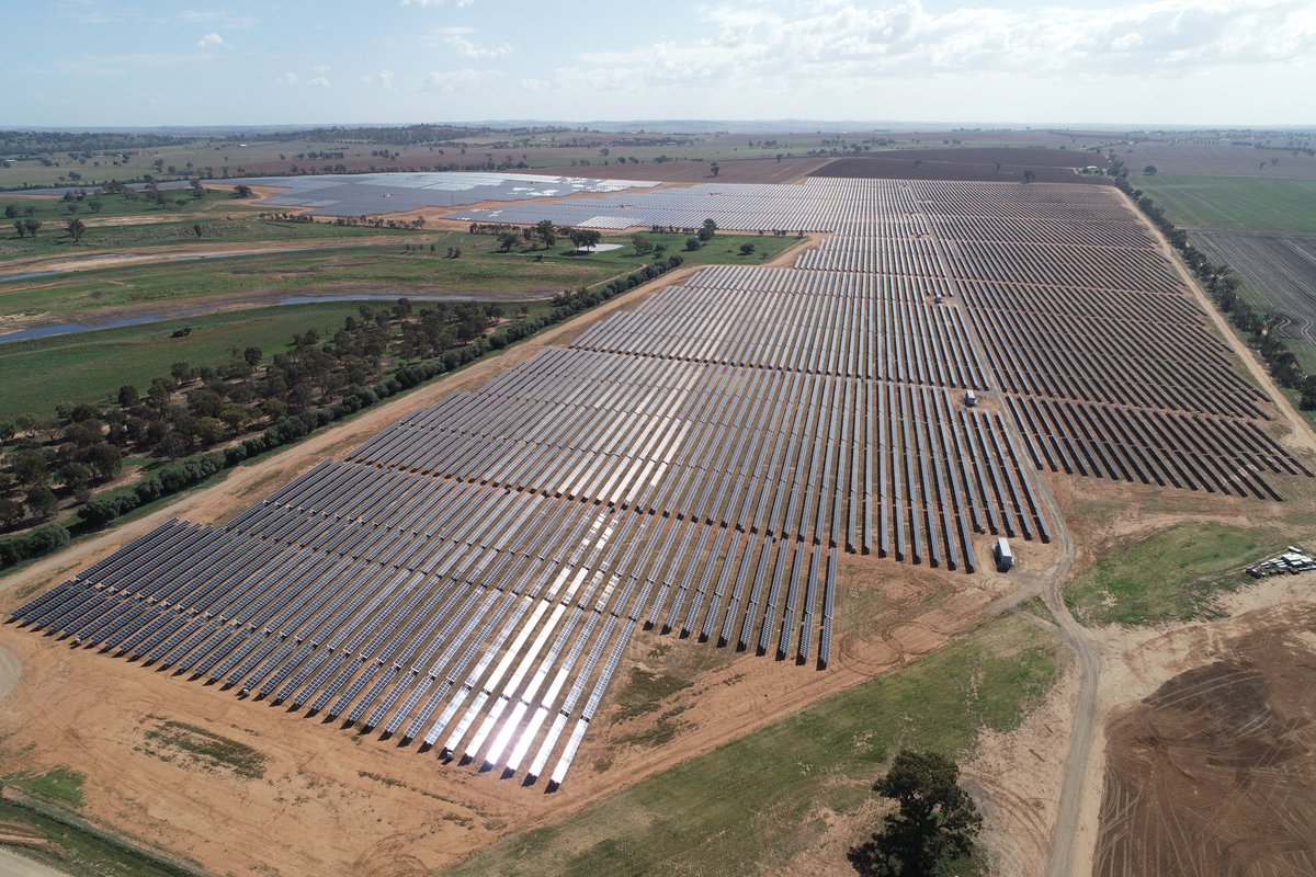 Thanks to the hard work of our outstanding team, the support of the regional community and Spark Infrastructure, the Bomen Solar Farm is complete! Congratulations to all involved for a job well done - click on the link for more info: bit.ly/2DFjUhI  #beonourteam