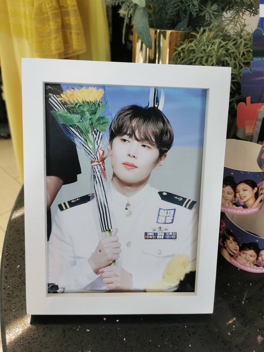 praewtae's tweet photo. แวะพักเที่ยงมาหาพี่แจ���ุน🎂🎉
ได้ของแจกด้วย ขอบคุณนะค่า~ 
#0809imhereforyoon
#HAPPYJAEYOONDAY
#JAEYOON #SF9 https://t.co/gaL0vF6Bou