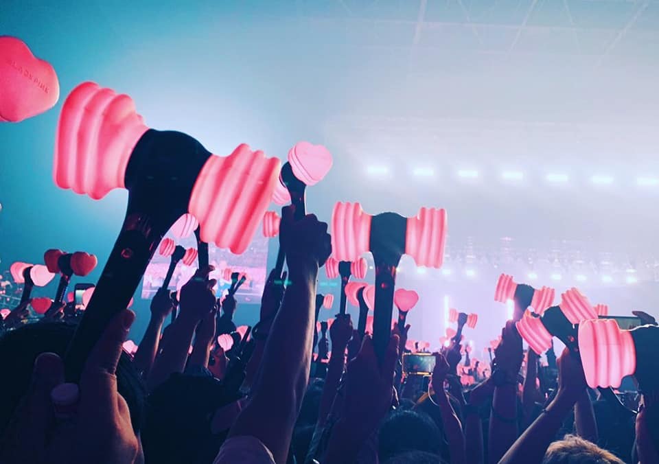 kjnbestrapper's tweet photo. We are 712178 ✨
#ExaBLINK #ExaBFF @BLACKPINK https://t.co/mfLOl3CU1S
