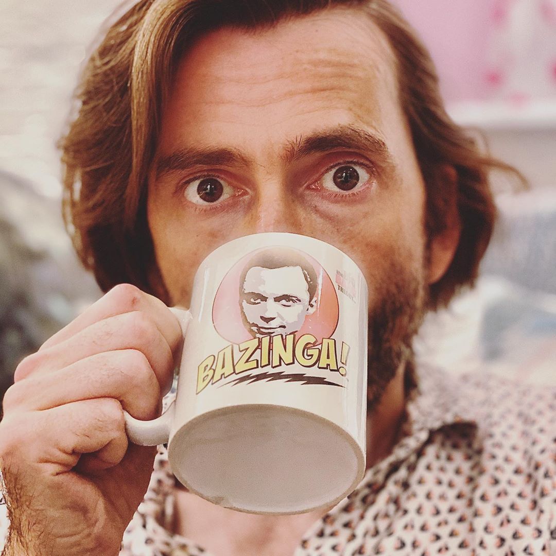 David Tennant with a Jim Parsons mug