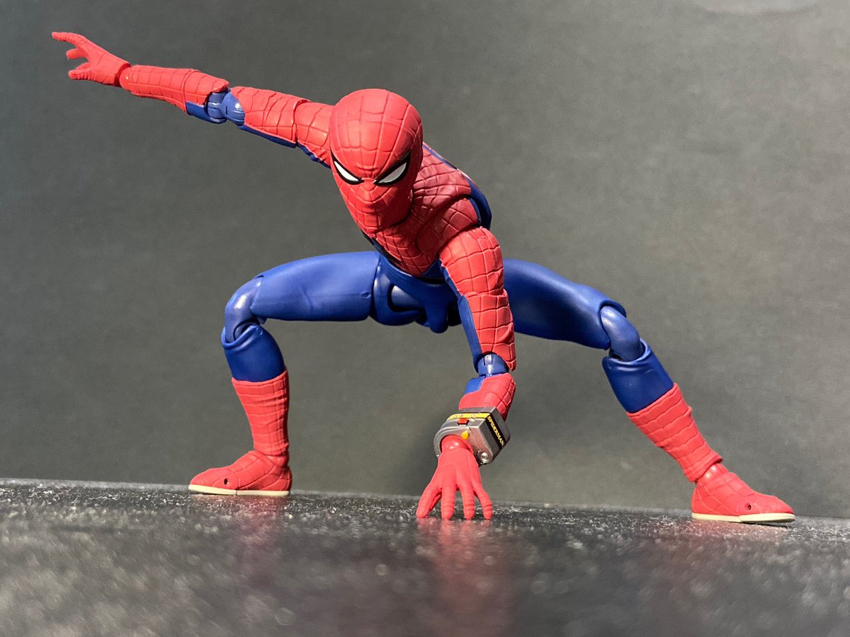 のぶたん S H Figuarts 東映版スパイダーマン到着 動画でポーズは研究しつつ待ちわびてました この手の形が独特なのが良いですよね