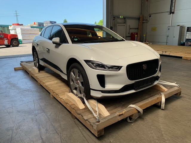 Car prepared for it's haulage #logistics #cartransport #seafreight #containerstuffing #stowing #lashing #oceanfreight #seafreight #overseas #projectcargo #transshipment #cargo #container #export