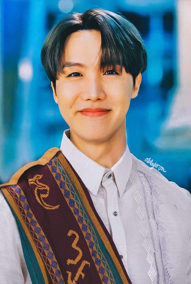 JUNG, HoseokBA 2013-07XXX- friend lahat ng guard sa lahat ng building- friend lahat ng kiosk vendor- lowkey sikat- crush ng mga freshie kasi nakitang sumayaw nung UWA nila- laging nagaaya kumain or uminom w/ bangtan- pero low tol so laging hinahatid pauwi sa unit niya