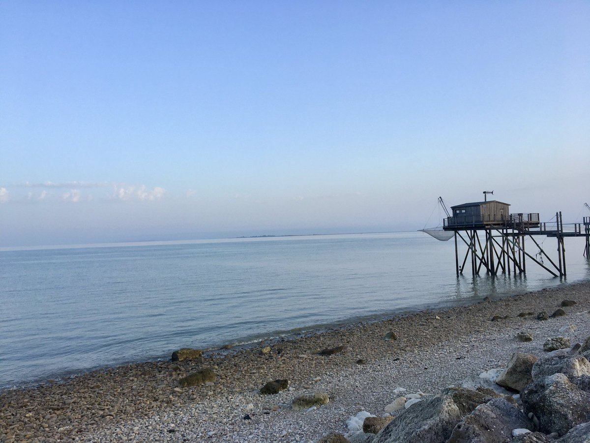 DjBertrand17's tweet photo. Bonne journée les amis tweetos ✌️ #meteo #marsilly #meteofrance #CharenteMaritime https://t.co/IT2l37OYRg