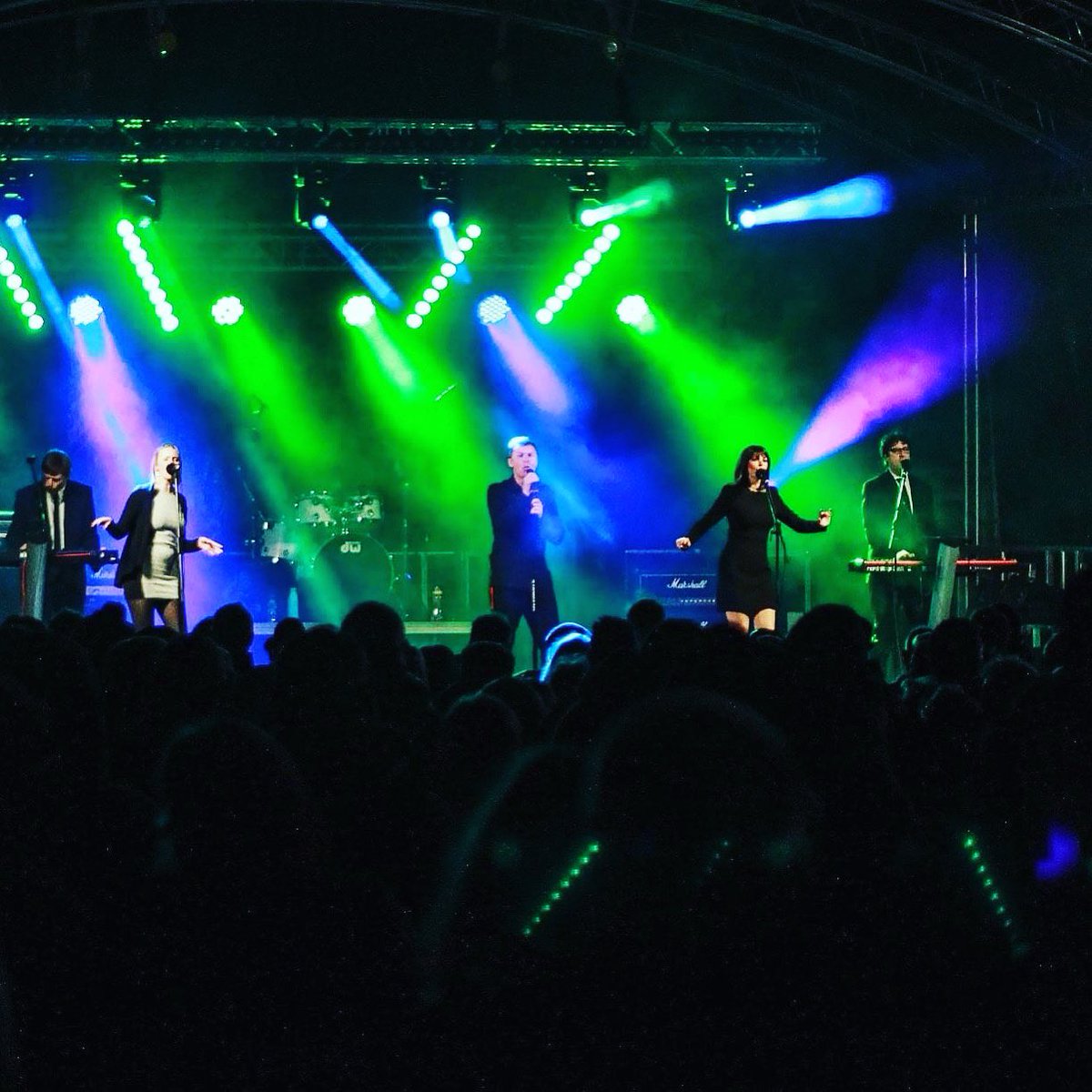Looking forward to <a href="/OtisStravinsky/">Russ Harvey</a> being back on stage this weekend with <a href="/humanleaguetrib/">Love DistrAction</a> <a href="/ChillingtonHall/">Chillington Hall</a> with the excellent “Drive n Live” shows by @CollectiveDubs 

dubscollective.com/home/drive-n-l…