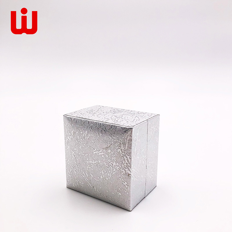 wj_printing's tweet photo. Wenjie endeavors to conduct research and development for product innovation. Come to where Wholesale Craft Custom Logo Paper Jewelry Box 15 Years experience is! #jewelryboxwithlogo https://t.co/nuApl5ZNth