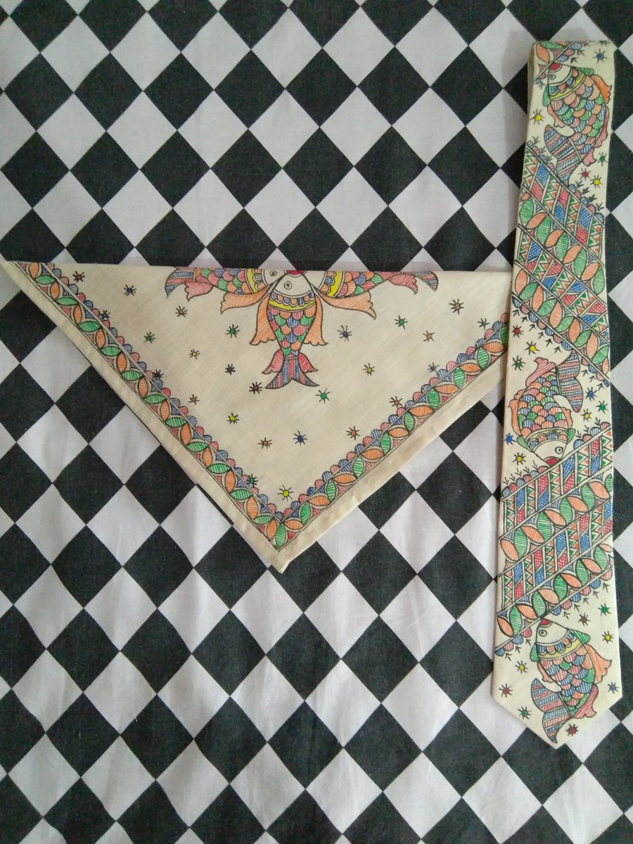 shrijay09's tweet photo. Handmade(madhubani painting)ties with pocket square for men on silk fabric.(8804036063)
#Vocal4Handmade #vocalforweavers #VocalForLocal @epchindia @TexMinIndia @GeM_India @smritiirani @smritiirani @csbmot @ https://t.co/VJ0ZgVeyrb