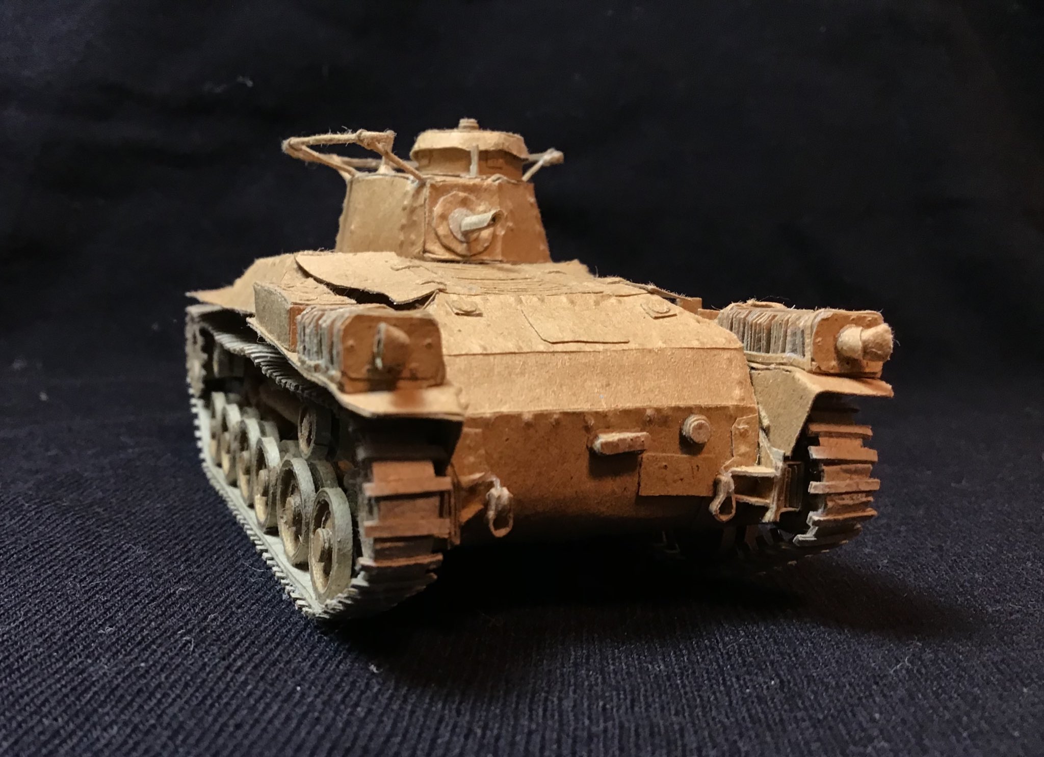 廃材アート 戦車 鉄 ジャンク】メタルアート 総鉄 戦車 廃材 スクラップ