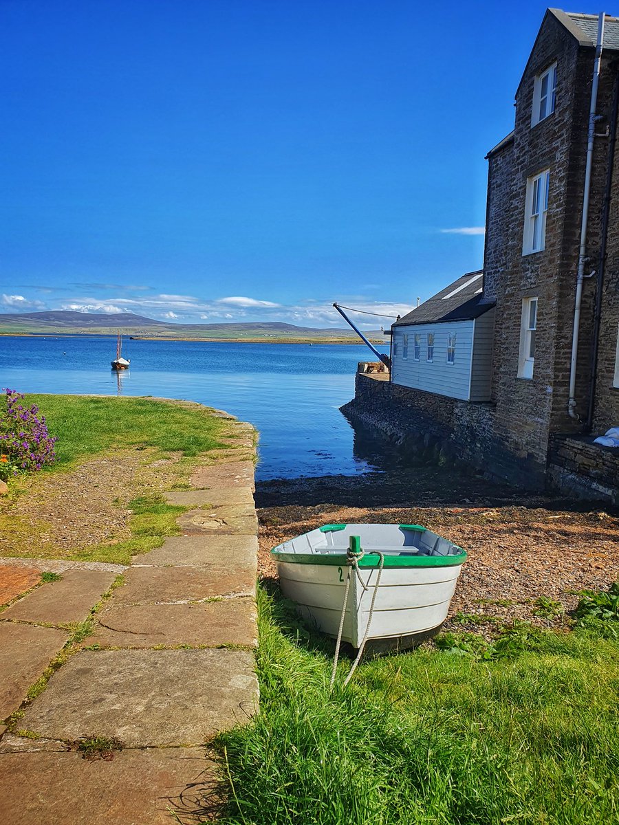 💙 #stromness #orkney #orkneyisles #orkneybeach #orkneysea #orkneylife #orkneyislands #visitorkney #loveorkney #orkneyislandsscotland #scotlandisnow #scottish #scotland #scotlandbeauty #highlandsandislands #highlands