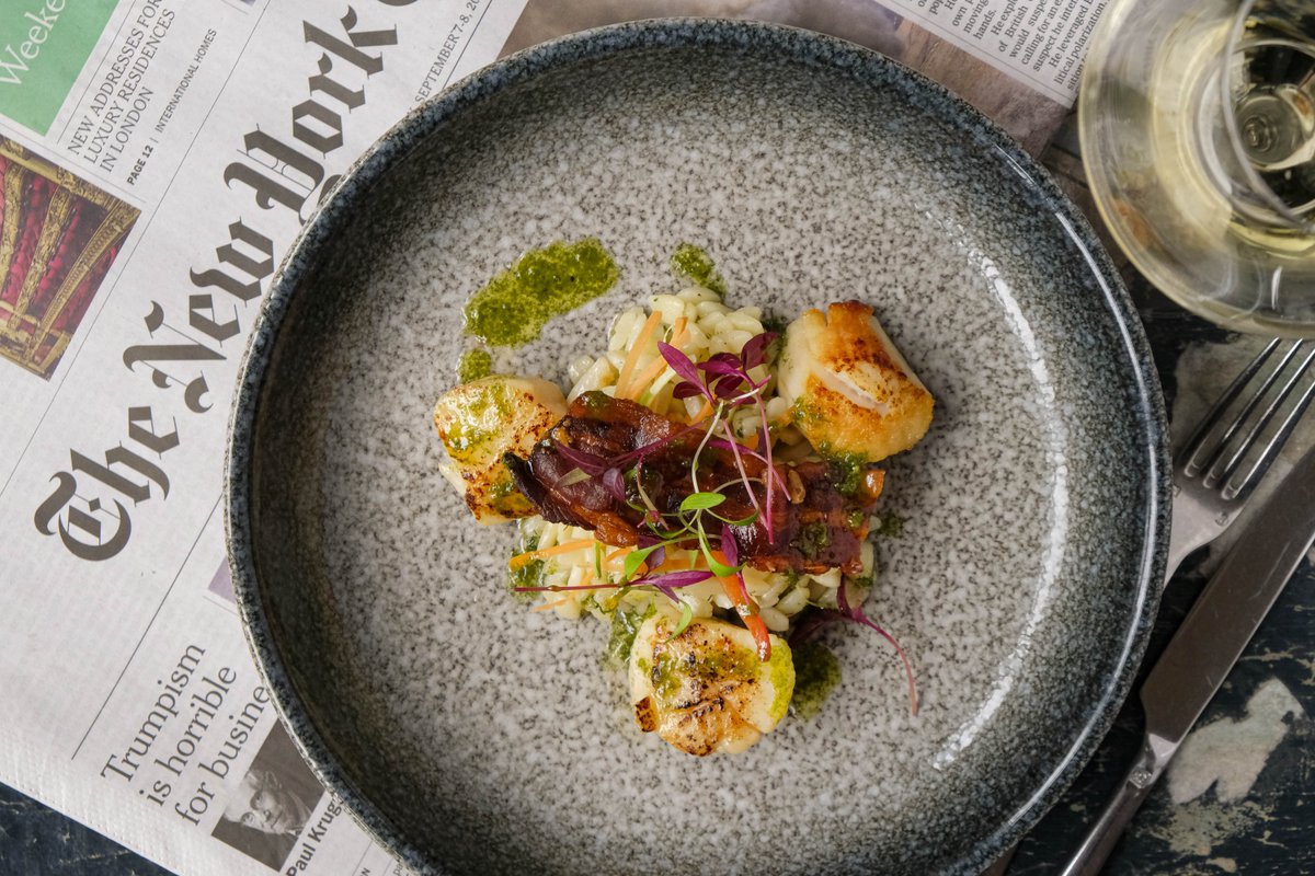 Dine at the Anchor Line during August and save up to 50% off your bill, up to £10 per person all day Monday, Tuesday and Wednesday. Excludes alcohol. That's our seared king scallops for £1.95* Book now 👉 bit.ly/al-eotho  

*when you order £20 food and soft drinks or more