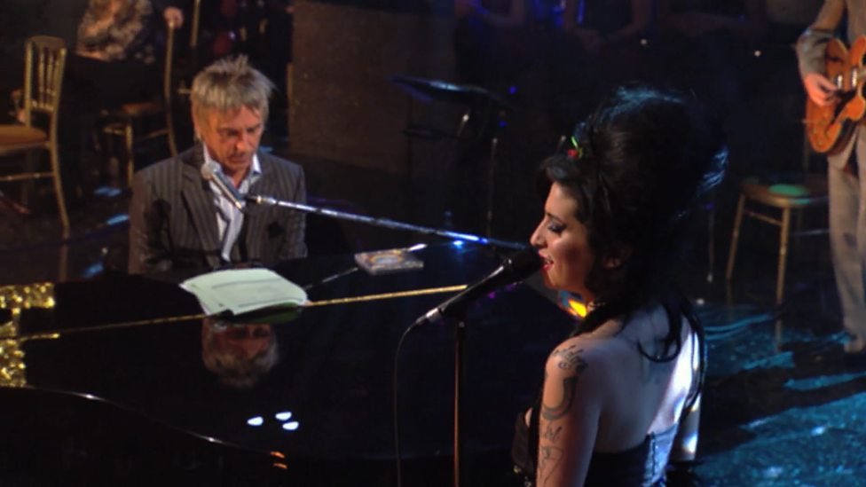 paul with amy winehouse