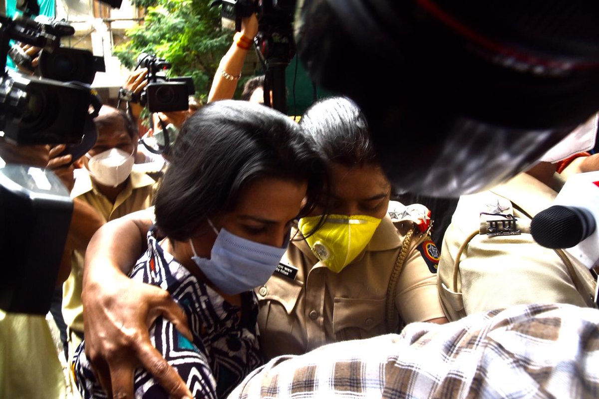 Breaking-Sushant Singh Rajput's sister Mitu Singh reaches ED office to record her statement #SushantMurderQuestion