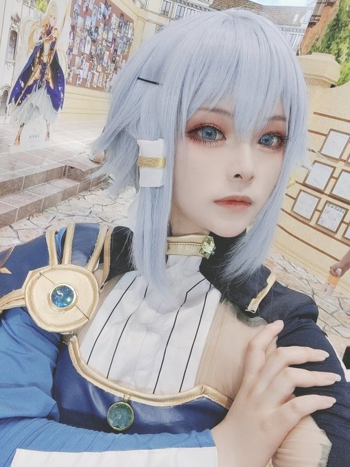 Twitterのコスプレ画像15