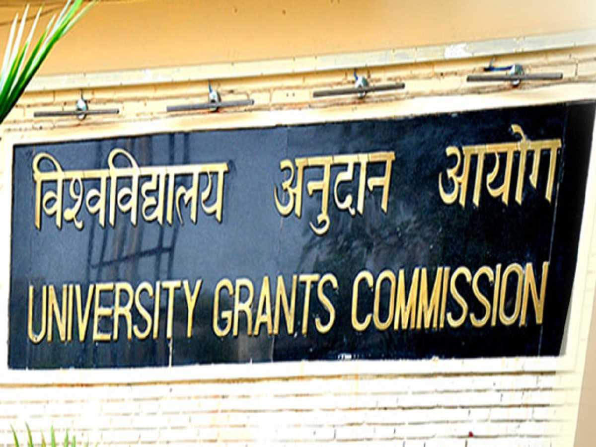 timesofindia's tweet photo. TOI Quick Edit | Exam time: Don’t make students suffer from turf war between UGC &amp; states 

The longer the UGC &amp; states wrangle away over whether degrees can be awarded while cancelling final year university exams, the worse is the suffering of students

https://t.co/MFfseKvJHd https://t.co/4Zaof6NUyK