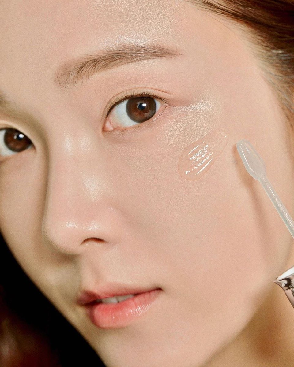 GoldenstarsTH's tweet photo. [ Jessica Stagram ] | 08.11.2020

Who loves #TheConcentrate from @lamer as much as I do? Stay tuned to find out why I love this miracle in a bottle so much! 🌊✨

#LaMerInfluencer

🔗https://t.co/WNk04gHxwD
-
#JessicaJung #Jessica #제시카 #정수연 #Goldenstars #GoldenstarsTH https://t.co/eMnRNbpCAa