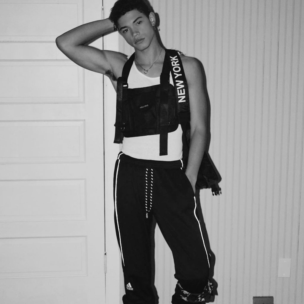 Hi! In dire to expand my social circle also my dry timeline, so I do an #openfollow for western rp(s) only. Help with tap the retweet button and I'll follow you. Thank you.