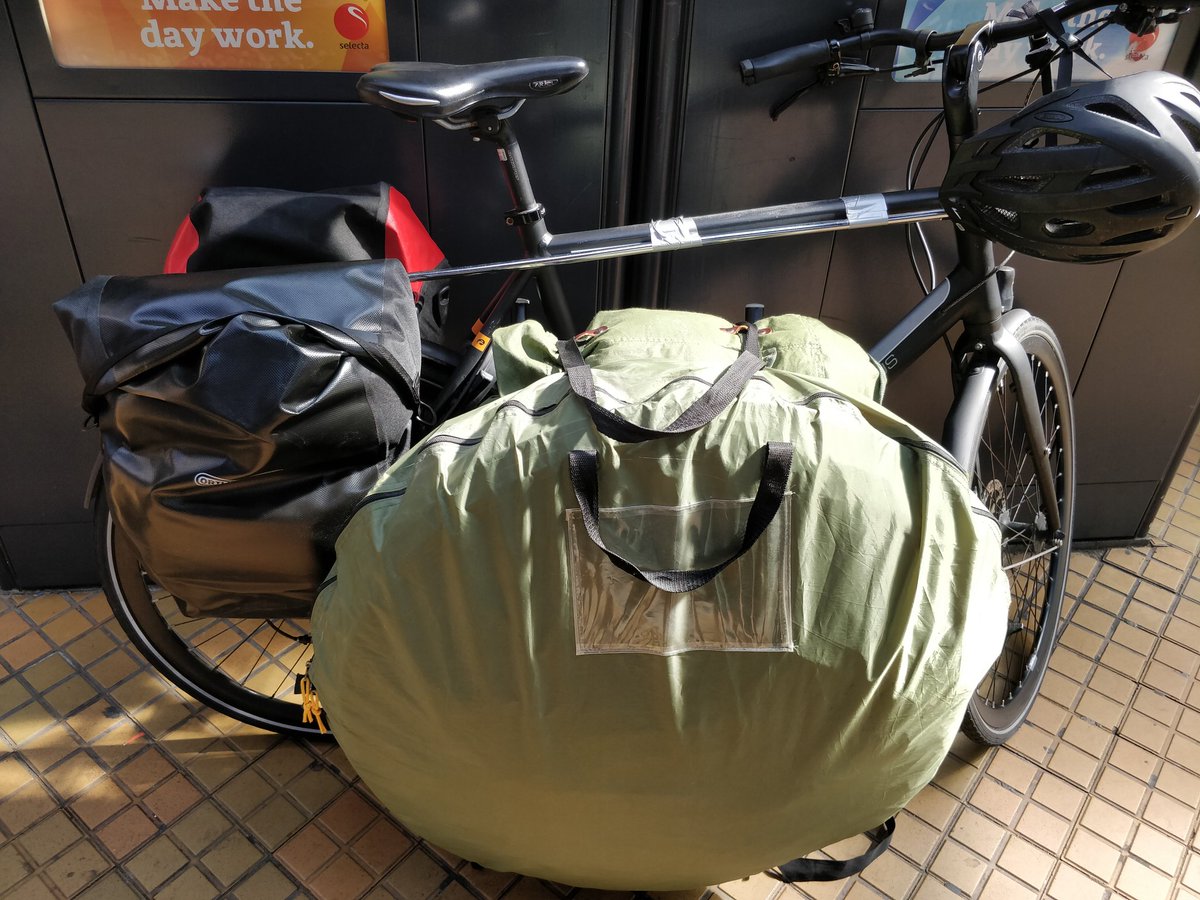 ngwwws's tweet image. I&apos;ll arrive at #BornHack in a few hours! I&apos;m looking forward to inventing a new paradigm of computing while sitting in the soothing shade of the high-quality pavilion my camp bought last year. (And also visiting the bar.) #FunHack