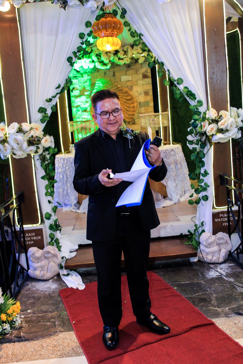 a_catulin's tweet photo. I miss wedding! https://t.co/L1gKPD2ItT
