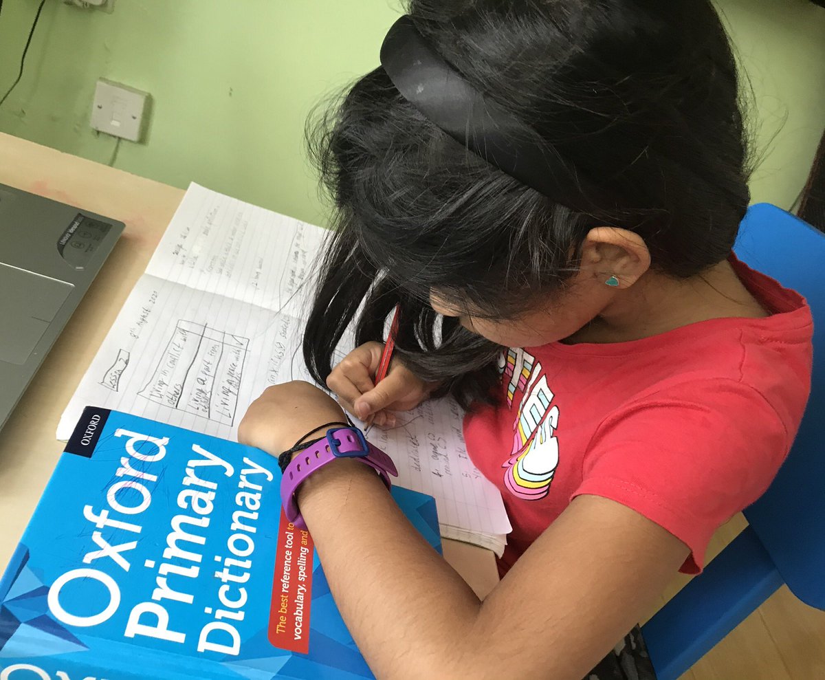 7002Jan's tweet photo. #LearnWithOak #ONAY3ENG
@missl_cleasby 
Preparing for Year 3 
Lovely presentation and Jenuja enjoyed throughly https://t.co/qbkDZuEl0g