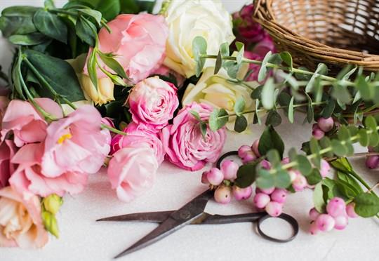 Learning at home couldn’t be easier with our range of online courses. ValeCourses.org tinyurl.com/y485732k