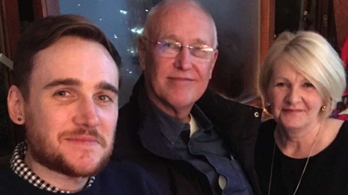 braintumourrsch's tweet photo. Jo and Eileen have both signed up to #DoLunch with friends and raise funds to help us get closer to a cure because they know the heartache of having a son diagnosed with a #braintumour π Read more β‘οΈ https://t.co/4WuTnrC838 Sign up to Do Lunch β‘οΈ https://t.co/7JZBGLtrhJ https://t.co/GKFjXHVU2y
