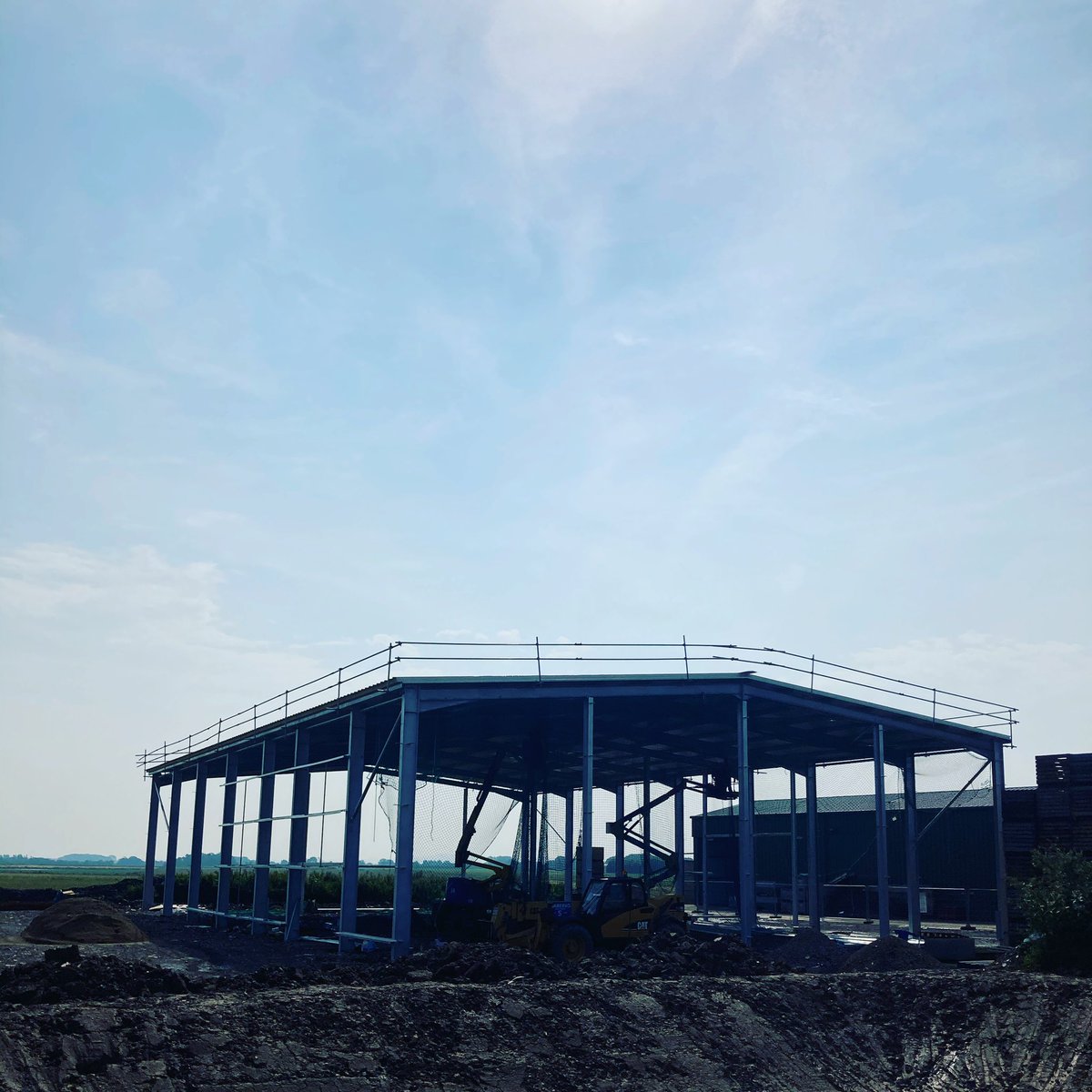 Roof is on! The new cold store is taking shape! #potatoes #farming #potatoefarming #Construction