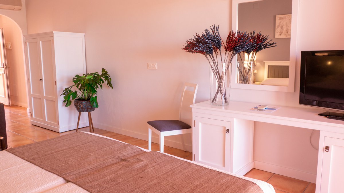 ResortDunas's tweet image. Cada detalle importa, por eso en nuestros apartamentos decoramos con cariño cada estancia✨

¿Qué os parece nuestro apartamento T0?