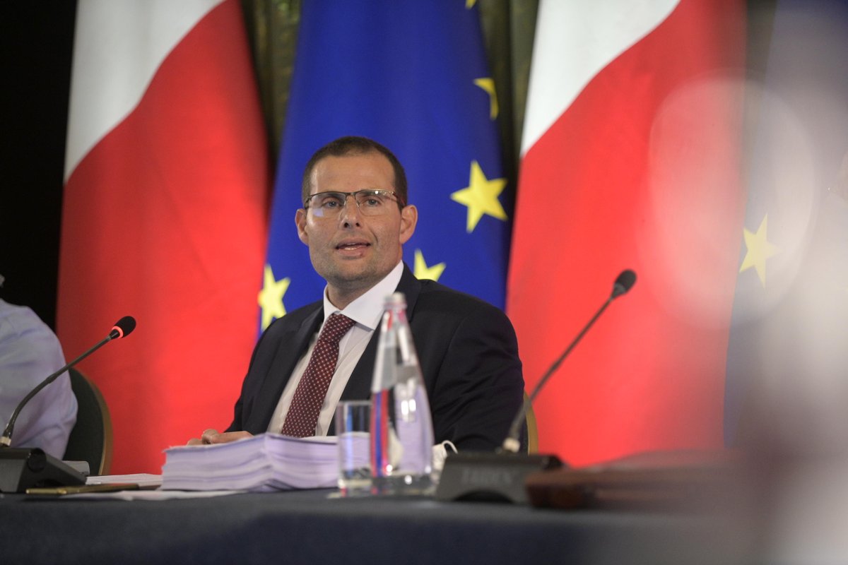 MaltaChamber's tweet photo. During this historic event, Prime Minister @RobertAbela_MT  listed a number of points that would serve as the framework of economic thought for the future. In view of this, the #MaltaChamber presented its preliminary report of its Think Tank and round-tables. https://t.co/yVefL3OAmb