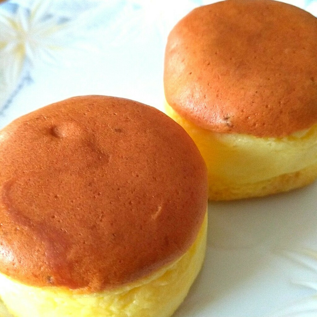 ヤマ子 こおりやま通信 手のひらサイズなお菓子 その名も 小さなチーズケーキ 素朴な味と香りが 何だか懐かしい 大越菓子店 小さなチーズケーキ 素朴なお味 郡山市 ヤマ子 T Co Zoo15y332v T Co O8yncvrkvi