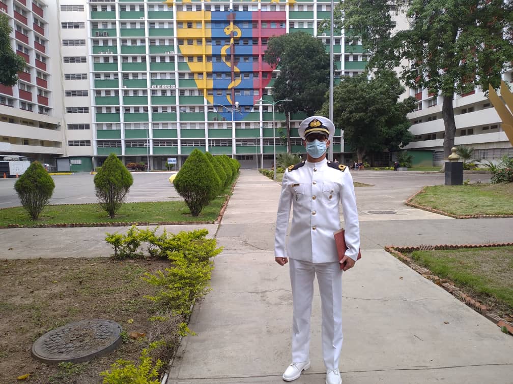 La Red Sanitaria Militar se engalana al recibir entre sus filas a los integrantes de la "I Promoción de Médicos Militares", quienes forjándose al calor de las Doctrinas Revolucionarias y Bolivarianas; prestaron juramento por la salud y bienestar de su pueblo.