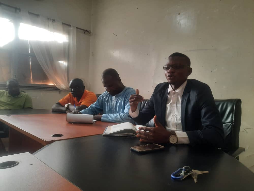 JeuneKonate's tweet photo. La rentre avec des nouveaux adherents à #APDM_MALI.
Projet jeune de Sogoniko. 
Allons seulement, la force est à la jeunesse 💪💪💪.
#JEUNELEADER https://t.co/FOLSsS50Hn