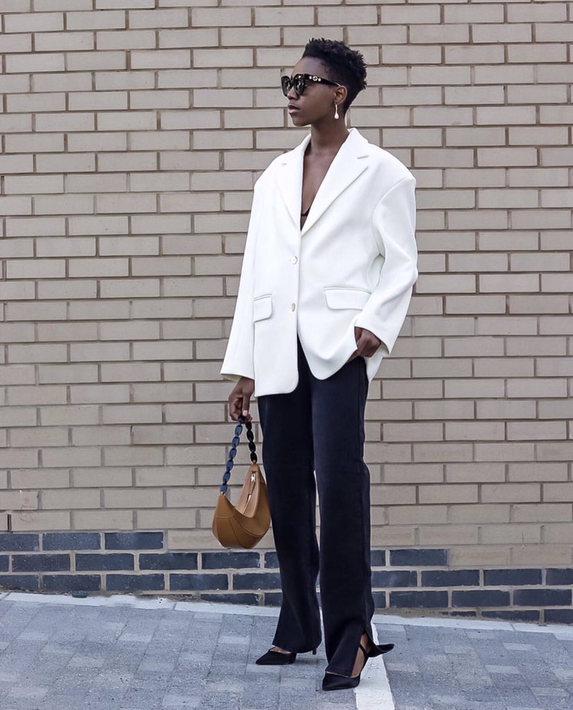 StyleemixC's tweet photo. The Suit Edit : Today we are serving Business Chić looks to inspire your cooperate slay 💁🏽‍♀️

 Which of these looks would you rock??🤔 

#styleemix #fashion #fashionblogger https://t.co/hoODMmho3D