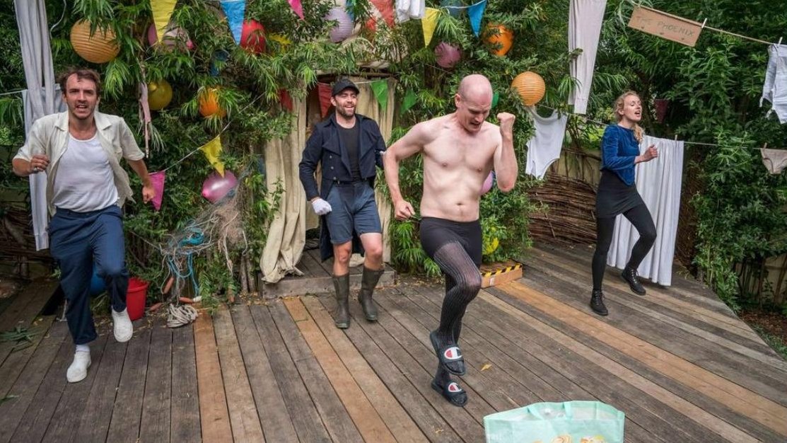 WetMariners's tweet image. .@WetMariners' production of Comedy of Errors was amongst the first live performances following lockdown. We are so proud the team for making another brilliant show and bringing the Mariners spirit to the @WillowGlobe in the most exceptional circumstances! 📷 by @tchad_blake