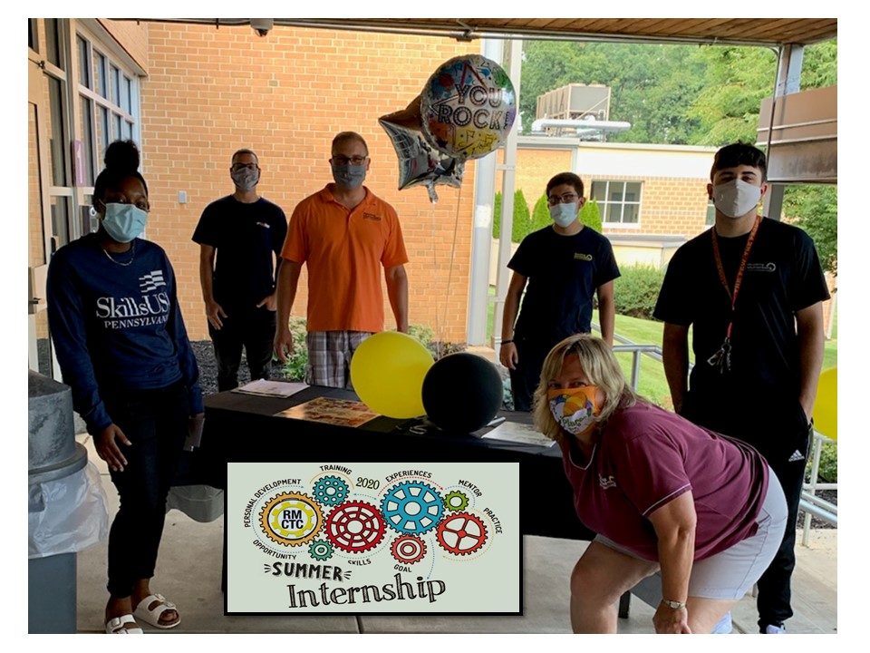 RdgMuhlCTC's tweet photo. Nothing can stop our students from putting their skills to work...not even a pandemic. Yesterday, 20 of our summer interns received their stipend checks. Special thanks to the donors & employers who made the internship possible! Congratulations everyone! #RMCTC https://t.co/XJmI9RcIwh