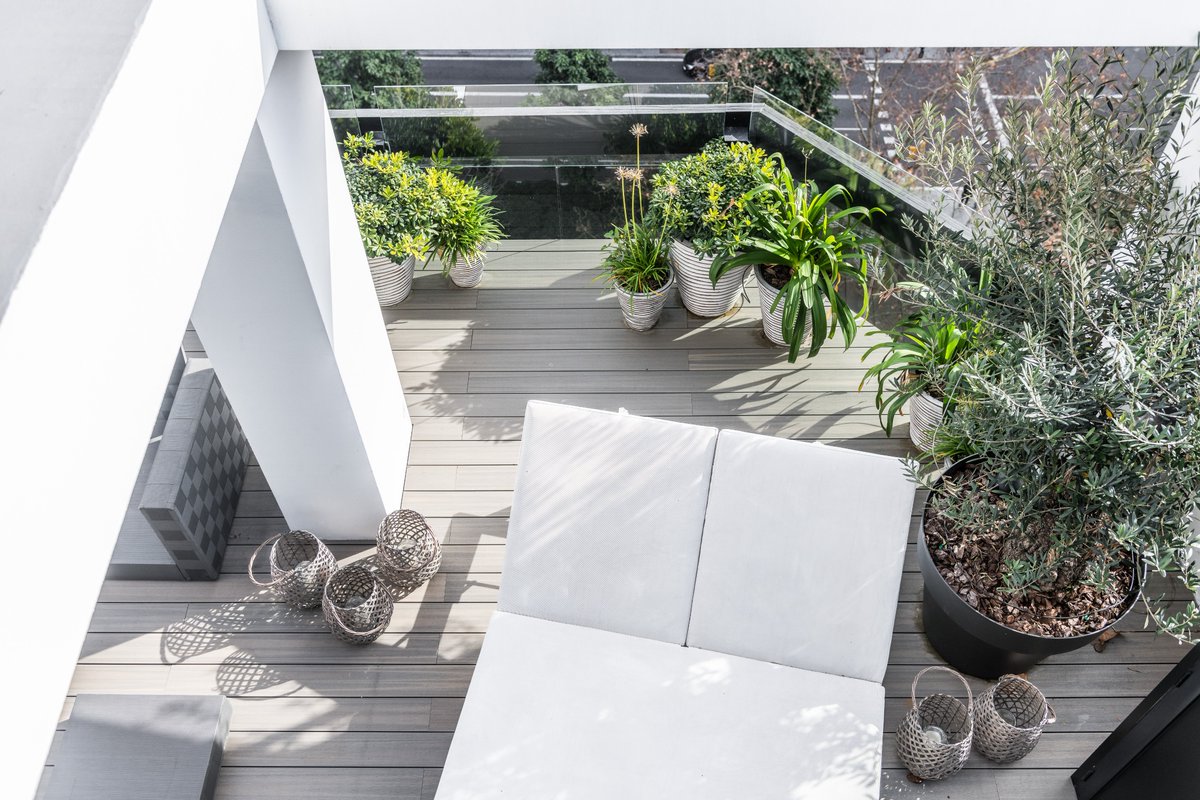tindas's tweet photo. El escondite perfecto en medio de la ciudad para llegar a la última semana de agosto y disfrutar de los últimos días de sol y calor veraniego. 🌿⁠
·⁠
#tindasproject #interiorismo #summer #august https://t.co/DIqwjKHlvu