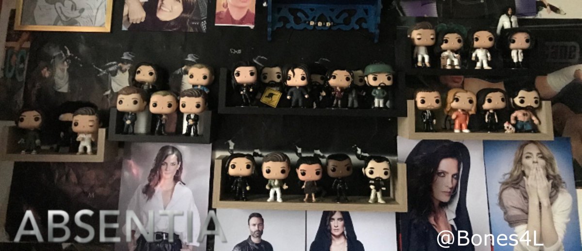 Bones4L's tweet photo. I really can’t decide which custom funko pop is my favourite 🤔 but I do have 49 Absentia ones 😳😱
#AbsentiaCustomFunkoPops #CustomMadeByMe
@Stana_Katic @EvilWillPascoe https://t.co/vmnvgYYCMj