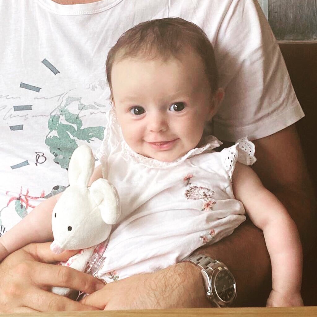 cchay11's tweet photo. 4 months old today!! Where has the time gone, itโs been a hard few months but itโs been special to spend so much time with you! #IslaRose ๐๐๐น https://t.co/tOrdb02taP
