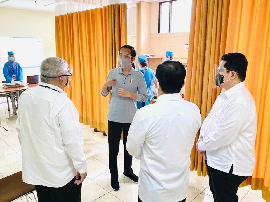 Biofarma memastikan masyarakat Indonesia menjadi prioritas penyaluran Vaksin setelah uji klinis selesai
#VaksinUtkKita