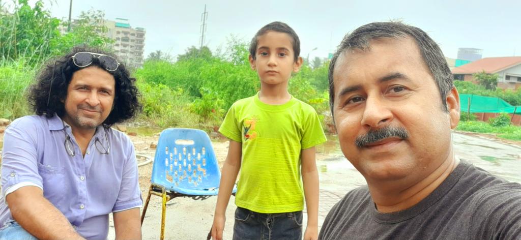 nadeemmirbahar's tweet photo. Studying & brainstorming abt #UrbanForests together th @Shazy900
Forestry is changing th time
#UrbanForests are bringing much more to neighbourhood's comparing to ordinary forests
Thousands of #trees on a small space create surprising impact
#OxygenPool #CarbonSink
@UrbanForestPK https://t.co/zBj83CqJrp