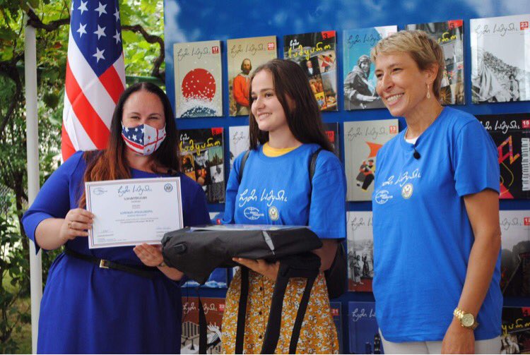 GFSIS_official's tweet photo. Rondeli Foundation awarded winners and participants of « My World » project in the Pankisi gorge.
We would like to thank @usingeo for supporting the project.
#myworld #pankisi #gfsis https://t.co/T0tU5QG81A