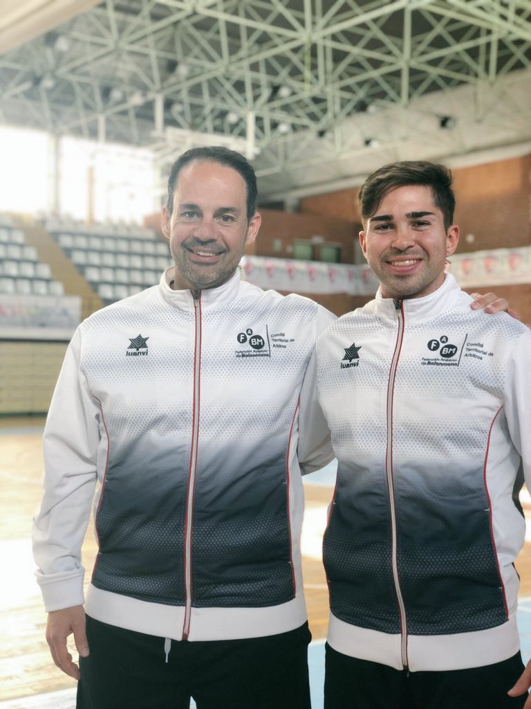 Solo os puedo decir.... GRACIAS! <a href="/jabernal_bony/">Juan Antonio Bernal 🔻</a> <a href="/jotorrente21/">José Torrente</a>