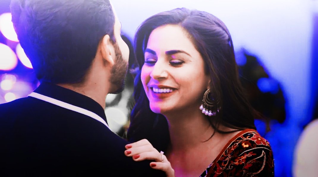baleineq's tweet photo. when they reminisced their umbrella moment ~ 

p.s- same same smilieeees :) ❤️

#PreeRan #kundalibhagya https://t.co/SXTYd2xcce