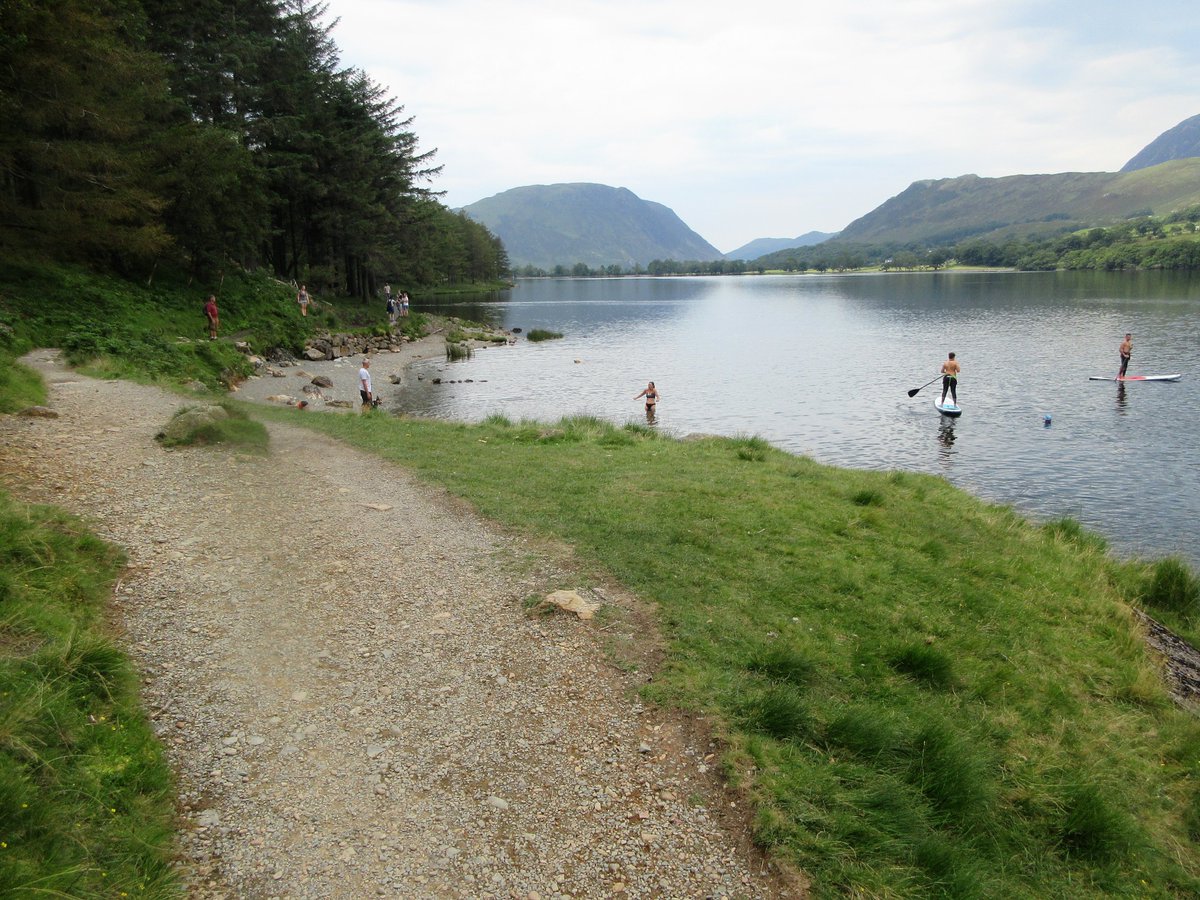StanLeigh18's tweet photo. #RedPike #HighStile #HighCrag walk yesterday 
On the way we saw -
 at one time you would see a 'Fish' here - today we saw #ButtermereCourtHotel with dogs preparing for action
#BleaberryTarn
- 'Position in life' - best spot on the fell 
- Keeping cool - having fun in #Buttermere https://t.co/Bl75oy8Mvk