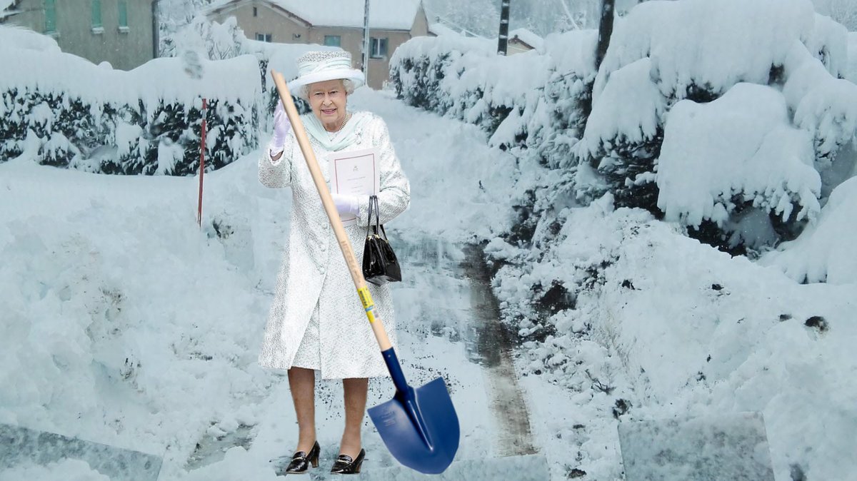 Developluspeur's tweet image. La Reine Déneige